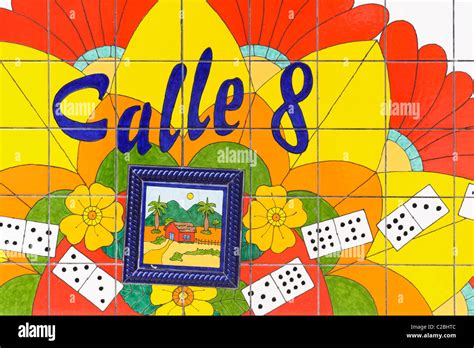 Calle ocho mural hi-res stock photography and images - Alamy