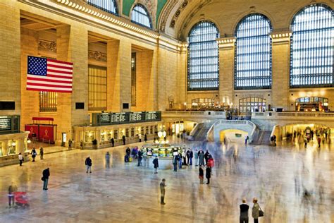 A Comparison of Grand Central Station Tours