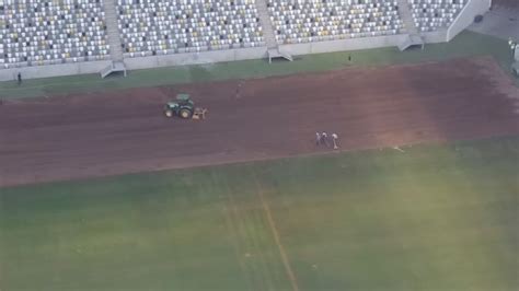 Arena MRV troca gramado a quatro dias de Atlético x Botafogo