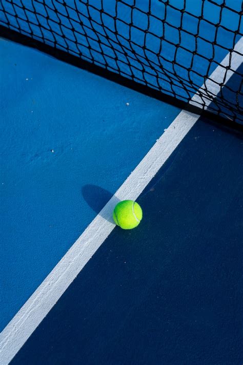 Tips For Perfecting Your Padel Forehand Side Technique PadelDen