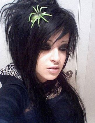 Emo Punk Hairstyles For Men and Women | How To Emo Life Styles