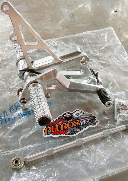 Jual Foot Step Underbone Racing Ninja 150 R RR Double Cakram NUI Racing