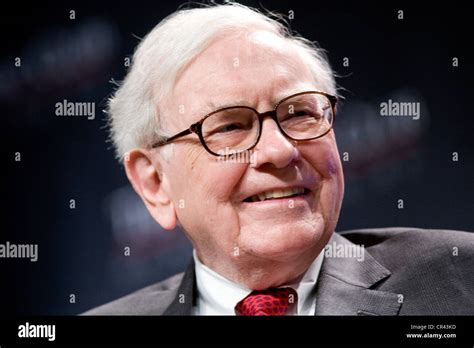 Warren Buffett Ceo Of Berkshire Hathaway Stock Photo Alamy