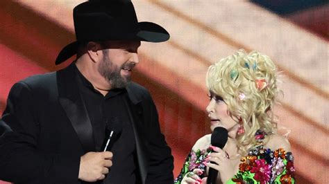 Dolly Parton's 'Threesome' Joke Leaves Garth Brooks Blushing at ACM Awards -- Trisha Yearwood ...