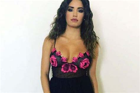 Lali Esp Sito Desple G Toda Su Sensualidad En El Festival De Vi A