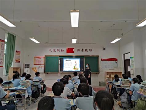 霞飞路中学郑州八中管城校区开展防溺水主题教育课 腾讯新闻