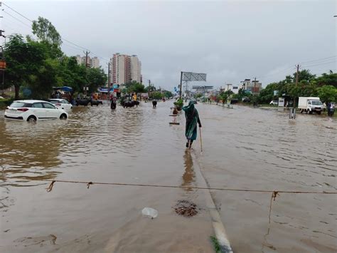 दस घंटे की बारिश में 50 से ज्यादा इलाके डूबे घरों और अंडरपास में भी भरा पानी Gurugram News Network