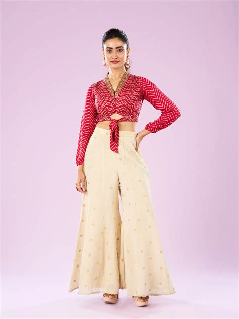 The bindi meaning that most Western wearers completely misunderstand 11