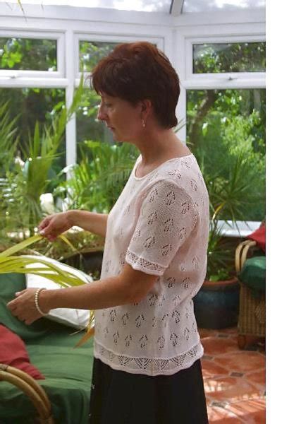 Ann From The Countryside Demonstrating Bare ZB Porn