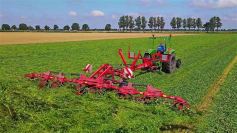 Gras Maaien Schudden Mowing Tedding Grass Gras M Hen Wenden