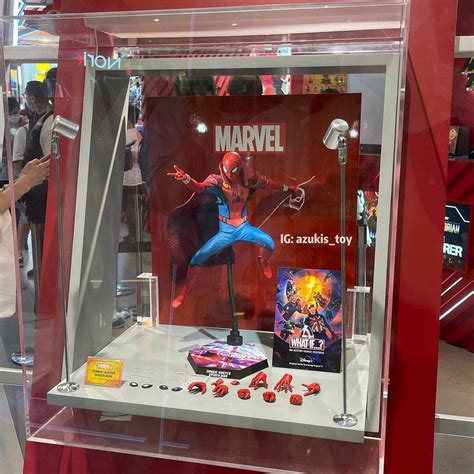 Hot Toys What If Spider Man Zombie Hunter Ver Collectible Figure Collector