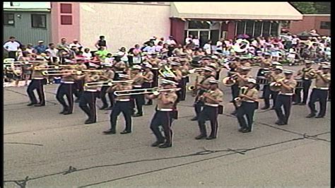 Appleton Flag Day Parade 3rd Marine Aircraft Wing Band Youtube