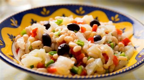 Empedrat La Receta M S Nutritiva De Ensalada De Alubias Con Bacalao