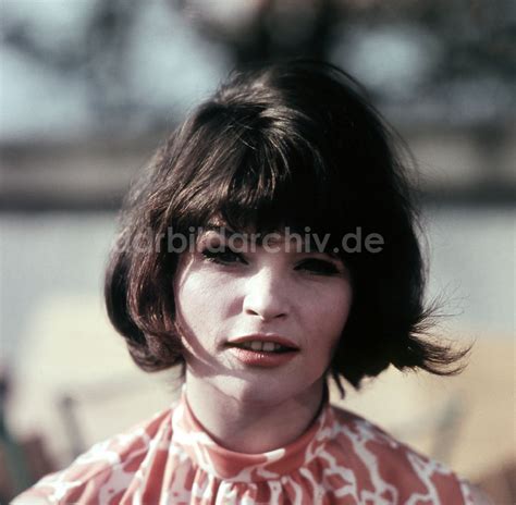 Berlin Portrait Angelica Domr Se Schauspielerin In Ostberlin In Der Ddr