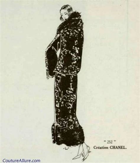 1923 Chanel Long Straight Coat In Chestnut Brown Crepe Embroidered In