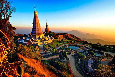 Chiang Mai Sightseeing Tours To Chiang Rai Golden Triangle