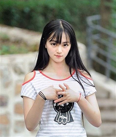 5 Hot girl nổi tiếng mạng xã hội Sắc đẹp và sự biến đổi