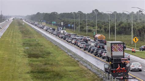 Orkan Milton Dosegel 5 Stopnjo Florida Pred Evakuacijo Zaradi