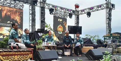 Talk Show Pemanfaatan Warisan Geoheritage Di Kawasan Geopark Jogja