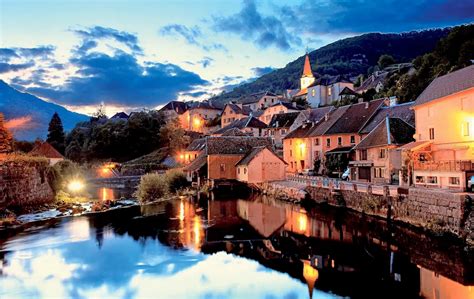 Connaissez vous ce plus beau village de France réputé pour ses maisons