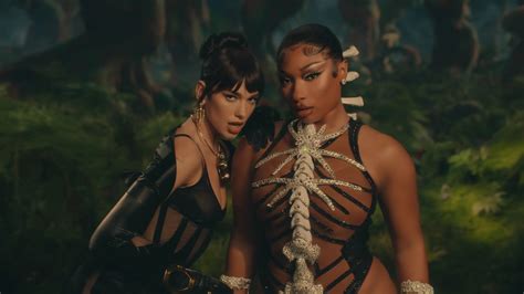 Dua Lipa Rilis Kolaborasi Bersama Megan Thee Stallion Sweetest Pie