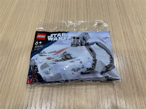 LEGO Star Wars 30495 AT ST Polybag 興趣及遊戲 玩具 遊戲類 Carousell