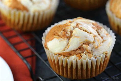 Pumpkin Spice Cream Cheese Muffins