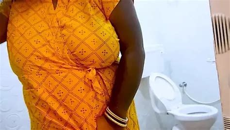 Tamil Aunty Seduced By Plumber Indian Seduce Desi Porn XHamster