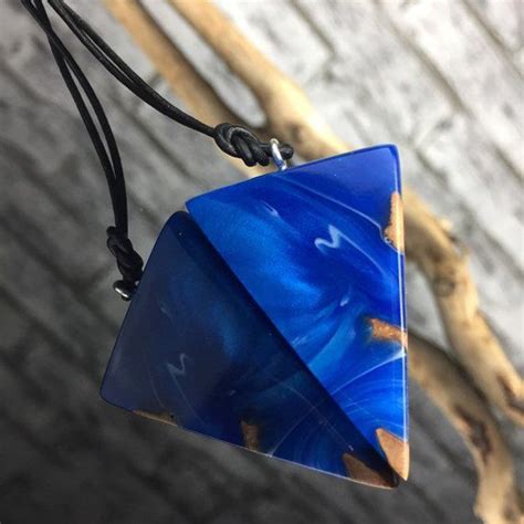 Triangle Resin Wood Necklace Blue Metallic Dreieck Harz Holz Etsy