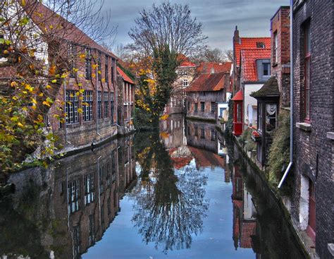 Wallpaper Reflection Waterway Canal Body Of Water Town Sky Tree