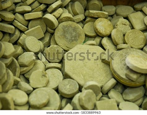 Photo Shia Praying Stone Turbah Stock Photo 1833889963 | Shutterstock