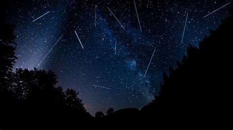 Chuva De Meteoros Le Nidas Tem Pico Nesta Madrugada Saiba Como