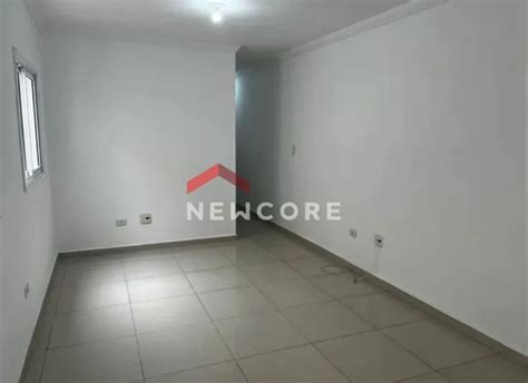 Apartamento Na Rua Vinte E Quatro De Maio Vila America Em Santo