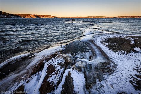 FOTOKONST NATUR SKÄRGÅRD Isig klippa i skärgården Mats fotokonst