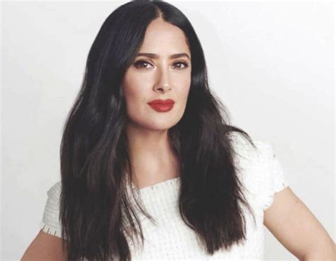 Salma Hayek Net Worth | Wiki, Husband, Height, Age, Daughter
