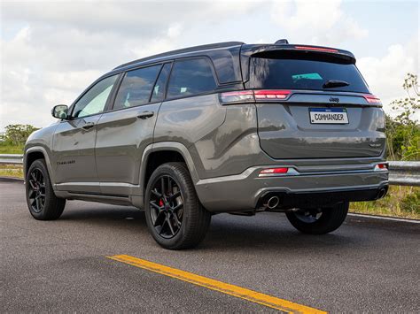 Galeria de fotos Jeep Commander 2025 chega novo motor veja preços