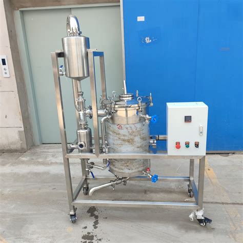 Co Extraction Machine Essential Oil Distillation Equipment Extraction