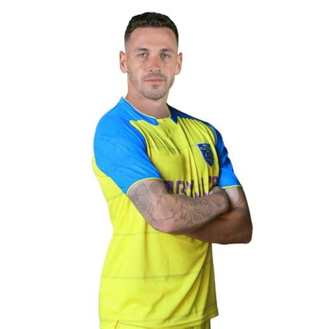 Kerala Blasters Sign Spanish Striker Alvaro Vasquez Ahead Of The Next