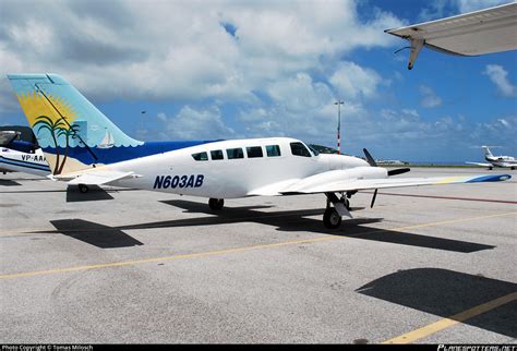 N603AB Air Sunshine Cessna 402C Photo by Tomas Milosch | ID 611173 | Planespotters.net