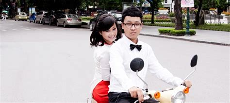 9 cặp đôi hot nhất trường Ams năm 2012