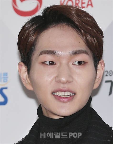 포토 샤이니 온유 멋진 무대 기대하세요2015 Sbs가요대전