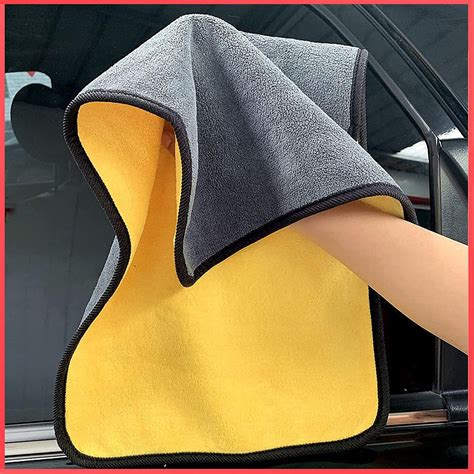 (Buy 1 Get 1 Free) Heavy Microfiber Cloth for Car Cleaning and Detaili ...