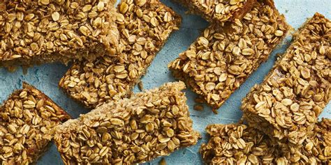 Baked Oatmeal Breakfast Bars Recipe