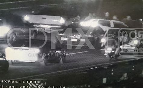 Camioneta Vuelca En La México Toluca Reportan Dos Lesionados