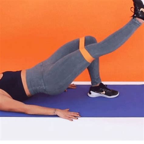 Bridge With Legs Extention Bands By ꧁𝒩𝒶𝓉𝒽𝒶𝓁𝒾ℯ ꧂ ℒ𝒾𝓉𝒶𝓁𝒾ℯ𝓃 Exercise How To Skimble