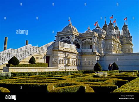 Baps Shri Swaminarayan Mandir The Neasden Temple Neasden London