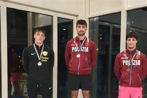 Stefano Belotti Due Tuffi D Argento Ai Campioni Italiani Indoor Di