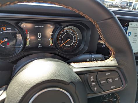 For anyone interested in Mojave X interior colors - | Jeep Gladiator ...