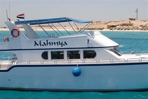 Snorkeling Trip To Giftun Island From Hurghada