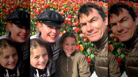 Meet Rebecca Romijn And Jerry O Connell S Twin Daughters